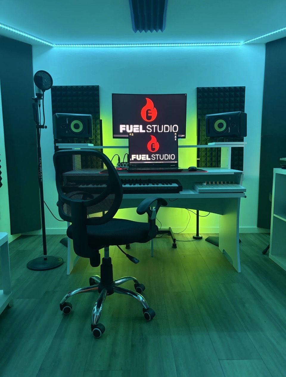 Studio 2